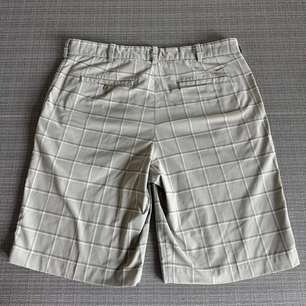 Nike grey and tan plaid Golf Shorts